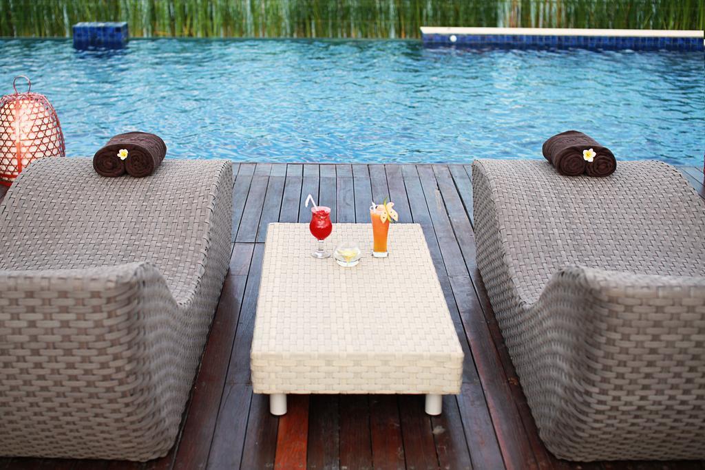 Mega Boutique Hotel Кута Екстериор снимка
