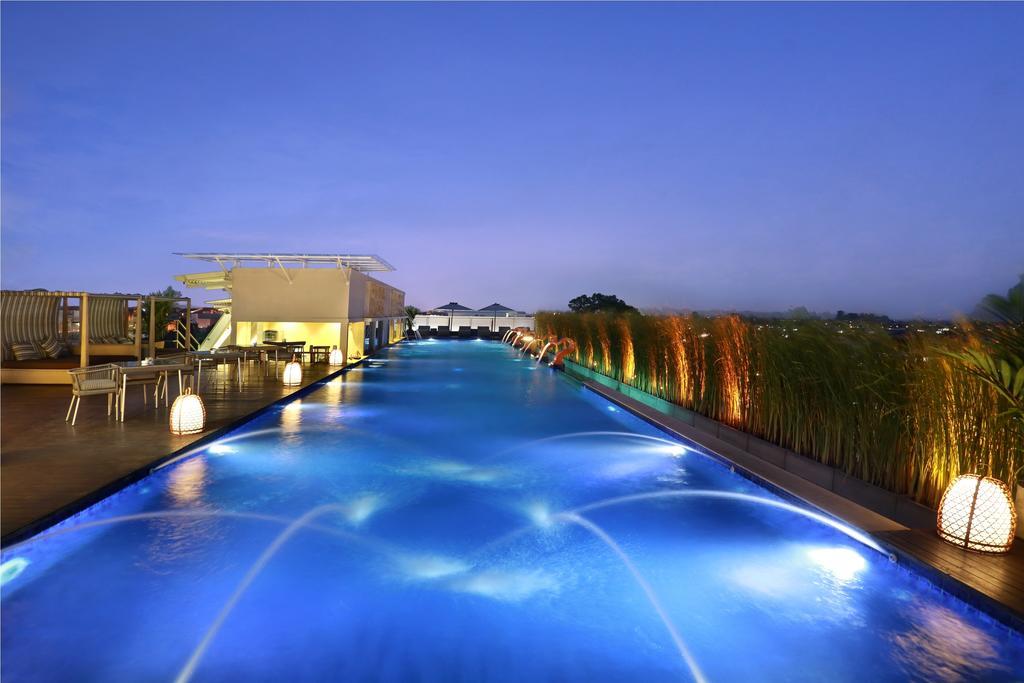 Mega Boutique Hotel Кута Екстериор снимка
