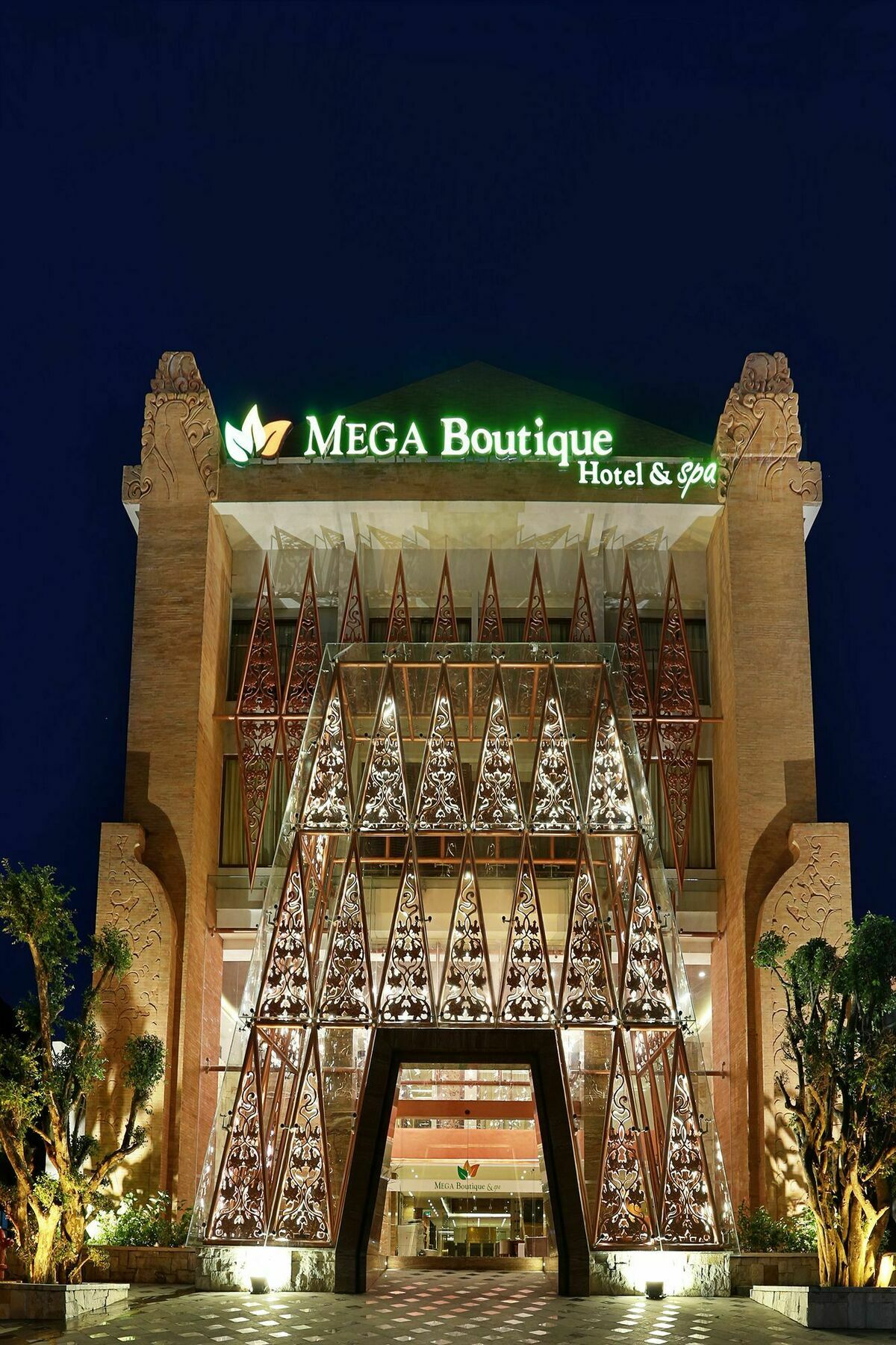 Mega Boutique Hotel Кута Екстериор снимка
