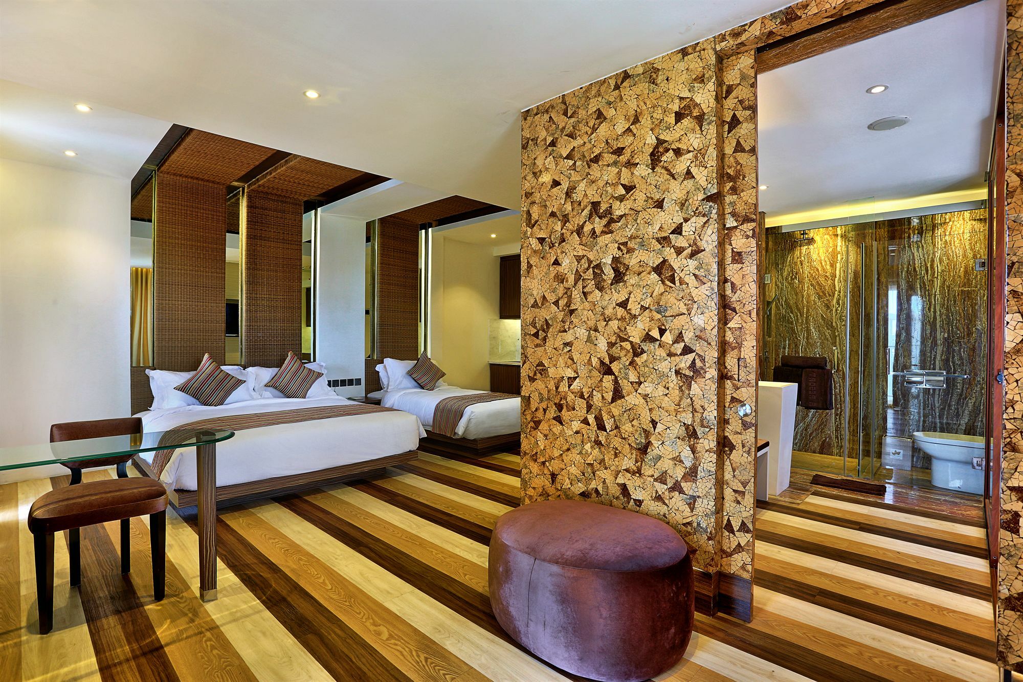 Mega Boutique Hotel Кута Екстериор снимка